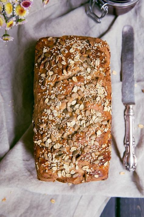 My Grandmother's homemade Honey Oat Bread made with whole wheat flour, sunflower seeds, honey, oats and flax. Nutritious and wonderful toasted for breakfast. Honey Oatmeal Bread, Honey Oat Bread, Oat Bread, Oatmeal Bread, Ambitious Kitchen, Honey Oats, Healthy Bread, Honey Oatmeal, Bread Machine Recipes