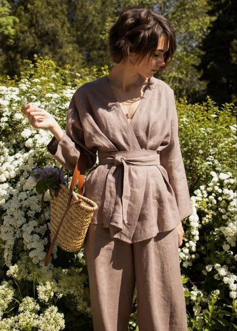 Linen Style Fashion, Street Style Outfits Casual, Kimono Set, Moroccan Fashion, Linen Fashion, Trendy Fashion Tops, Classy Work Outfits, Velvet Fashion, 가을 패션