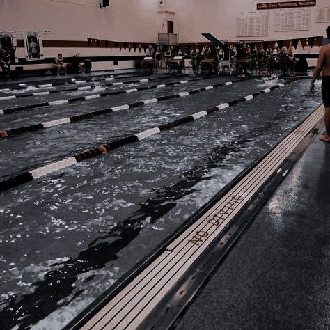 Swimming Team Aesthetic, Swimming Sport Aesthetic, Blue Dark Wallpaper, Black Swimming Costume, Swimming Pictures, Suits Black, Swimming Costumes, Swim Life, Competitive Swimming