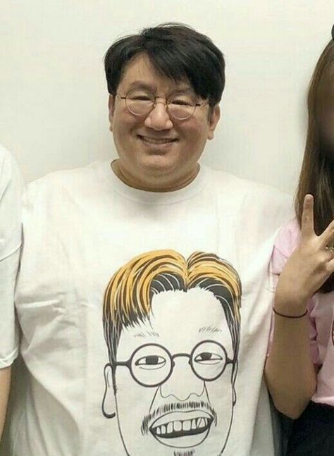 Bang Pd, Bang Si-hyuk, Hit Man, Funny Reaction, Fanart Bts, Bts Ot7, Crazy Funny Pictures, International Music, Papa Bear