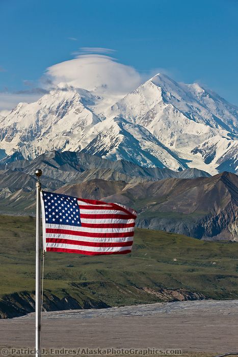 The American flag flies at Eielson Visitor's center with the Summit of Denali visible in the distance, Denali National Park, Interior, Alaska. American Flag Etiquette, Mt Denali, Earth Flag, American National Parks, American Air, I Love America, United States Flag, The American Flag, Denali National Park