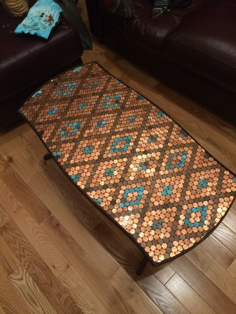 Penny top table created with epoxy and corroded pennies Creative Table Top Ideas, Penny Art Projects, Penny Backsplash Kitchen, Penny Projects Diy, Penny Round Tiles Table, Penny Top Table, Penny Floor Bathroom, Epoxy Penny Table, Penny Bar Top