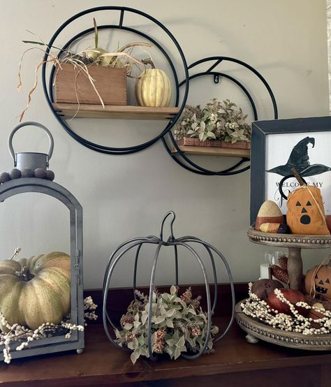 Exciting news! We’ve just added a fresh batch of fall and spooky decor items to our shop, and we can’t wait for you to see them! 🎃 From vintage-inspired ghostly accents to cozy autumn essentials, there’s something for every style. These items are perfect for layering into your existing decor or creating an entirely new look for the season. But don’t wait—our new arrivals are already flying off the shelves! Tap the link in our bio to shop now and get your home fall-ready! Cozy Porch, Country Style Furniture, Country Style Bedroom, Metal Pumpkins, Candle Wall Decor, Pumpkin Centerpieces, Greenery Wreath, Primitive Home, Spooky Decor