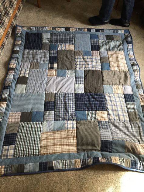 Masculine Quilt Patterns, Quilts For Men Patterns, Flannel Quilt Patterns, Rustic Quilts, Panel Quilt Patterns, Fish Quilt, Big Block Quilts, Black And White Quilts, Christmas Quilt Patterns