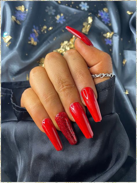 Discover the beauty within your nails and let it shine with our inspiring natural nail shapes. Red Nails With Glitter Ring Finger, Red Sparkle Nails, Red Glitter Nails, Natural Nail Shapes, Red Nails Glitter, Acrylic Ideas, Long Stiletto, Red Acrylic Nails, Red Nail Designs