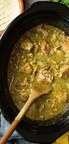 Pork Chili Verde Recipe, Slow Cooker Chile, Slow Cooker Chili Verde, Slow Cooker Chile Verde, Chili Verde Recipe, Chili Verde Pork, Green Chili Pork, Green Chili Recipes, Recipe Slow Cooker