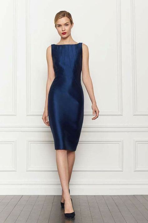 Carolina Herrera, Blue Dress, Elegant Dresses, Beautiful Outfits, Sleeveless Formal Dress, Gowns Dresses, Blue Dresses, High Fashion, Beautiful Dresses