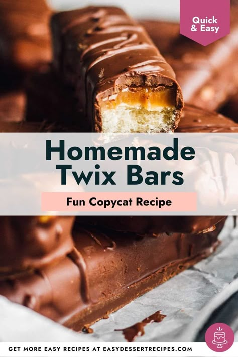 How To Make Twix Bars, Sweet Candy Recipes, Twix Bar Recipe, Homemade Twix Bars Healthy, Easy Homemade Dessert Ideas, Candy Bar Copycat, Snicker Candy Bar Recipes, Home Made Twix Bars, Chocolate Candy Bar Recipes