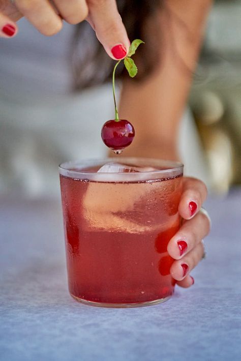 Calling all cocktail, kombucha, preservers, and soda fans...I've got a sour cherry shrub that is sure to knock your socks off! Cocktail shrubs don't always use alcohol, and I've been loving an ice-cold shrub mocktail when I get home from work. #mocktail #sourcherry #shrub #cocktail #vinegar Cherry Shrub Recipe, Shrub Drink, Sour Cherry Recipes, Shrub Recipe, Ale Recipe, Cherry Drink, Drinking Vinegar, Delicious Salad Dressings, Cherry Syrup