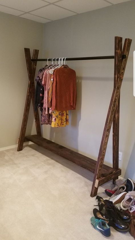 Diy Clothes Rack Wood, Rustic Clothes, Wood Clothing Rack, Diy Clothes Rack, Sink Organization, Aesthetic Bed, Closet Aesthetic, Clothes Racks, Clothes Hanging