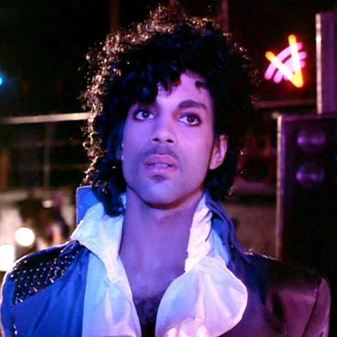 Prince Core, Prince Purple Rain Movie, Purple Rain Movie, Purple Man, Prince Concert, Soulful Art, Prince Purple, Prince And The Revolution, Prince Musician