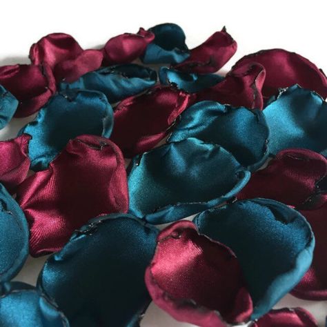 Maroon And Turquoise, Teal Weddings, Flower Girl Petals, Veils Bridal, Maroon Wedding, Bridal Shower Decor, Flower Colors, Teal Flowers, Jewelry Hair