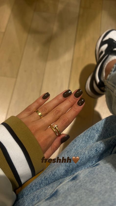 Dark Color Nails, Gel Toe Nails, Retro Nails, Noah Urrea, Simple Gel Nails, Nail Tattoo, Clean Nails, Elegant Nails, Minimalist Nails