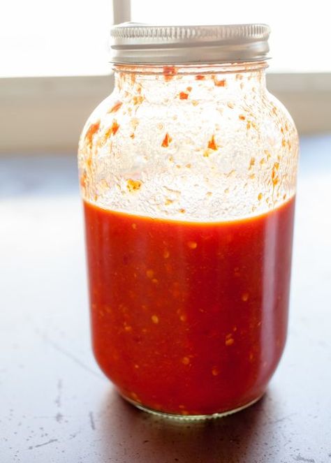 Mild Hot Sauce Recipe, Make Hot Sauce, Hot Pepper Recipes, Pepper Sauce Recipe, Homemade Hot Sauce, Hot Sauce Recipes, Hot Pepper Sauce, Homemade Recipe, Peppers Recipes