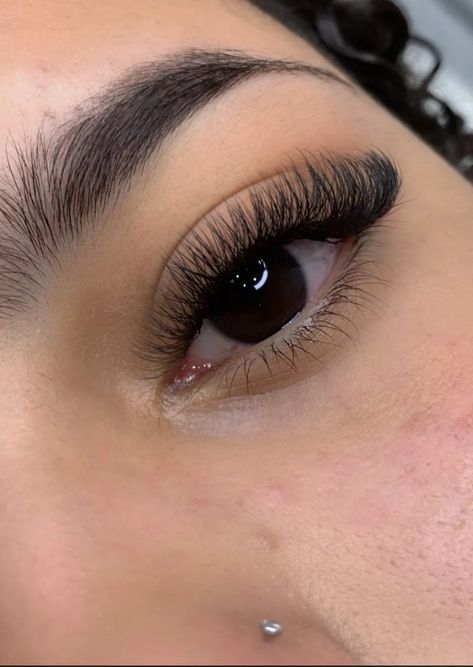 Eyelash Extensions Brown Eyes, Individual Lashes Aesthetic, Small Lash Extensions, Lash Extensions Inspo Cat Eye, Lash Inspo Eyelash Extensions Volume, Eyelash Extension Astethic, Light Volume Lash Extensions, Lashes Mega Volume, Volume Russe