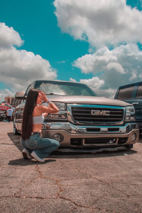 #truck #trucks #aesthetic #photography #photoshoot Truck Girl Aesthetic, Trucks Aesthetic, Girl Truck, Truck Aesthetic, Car Shoot, Female Trucks, Truck Pics, Best Pickup Truck, Truck Girl