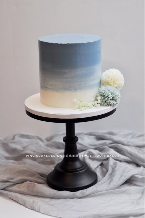 Simple Wedding Cake Small One Tier Blue, Small Wedding Cakes Dusty Blue, Blue Confirmation Cakes, Dusty Blue Birthday Cake, Blue And Green Ombre Cake, Blue And Grey Cake, Conformation Party, Blue Bridal Shower Cake, Dusty Blue Cake