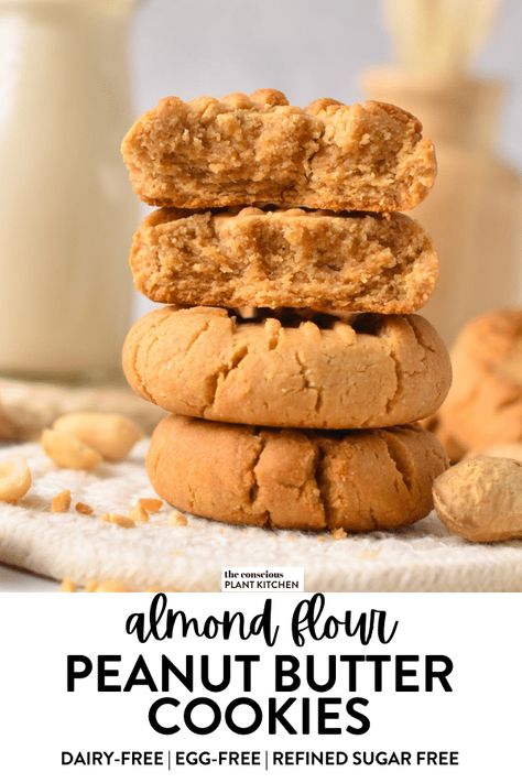 These 5-ingredients Almond Flour Peanut Butter Cookies are the best healthy peanut butter cookies ever, 100% refined sugar free, egg-free and gluten free. Bonus, this recipe take less than 20 minutes to make to bring an healthy snack to your table in no time. Peanut Butter Almond Flour Cookies, Almond Flour Peanut Butter Cookies, Sugar Free Peanut Butter Cookies, Crunchy Peanut Butter Cookies, Nut Butter Cookies, Peanut Butter Banana Cookies, Almond Flour Recipes Cookies, Healthy Peanut Butter Cookies, Gluten Free Peanut Butter Cookies