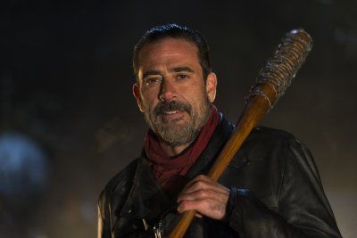 Negan Lucille, Walking Dead Wallpaper, Jeffrey Dean Morgan Negan, Negan Walking Dead, Negan Twd, Lauren Cohan, Jeffrey Dean, Jeffrey Dean Morgan, Andrew Lincoln