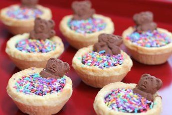 Teddy Bear Party Food Ideas, Teddy Biscuits, Easy Bake Sale Ideas, Bake Sale Sign, Cake Stall Ideas, Bake Sale Desserts, Lemon Bar Cookies, Bake Sale Flyer, Thickened Cream