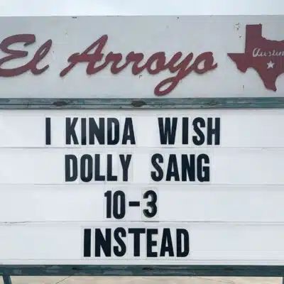 El Arroyo Sign Gallery - AQUILA Commercial Work Funnies, Dark Funny, Word Board, Family Funny, Funny Comments, Have A Laugh, Extra Mile, Dad Humor, Funny Meme