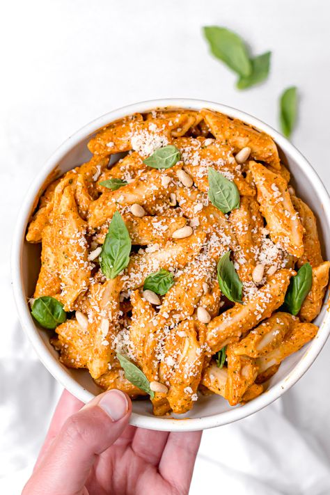 Red Pepper Pesto Recipe, Roasted Red Pepper Pesto, Roasted Red Peppers Recipes, Fish Pizza, Pasta Fish, Red Pepper Pesto, Pepper Pesto, Red Pepper Recipes, Sauce For Pasta