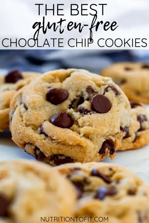 Soft, chewy, and slightly crisp on the outside, these gluten-free chocolate chip cookies are the BEST! And they don't skimp on the chocolate chips! Cookies Sans Gluten, Cookies Gluten Free, Gluten Free Cookie Recipes, Gluten Free Chocolate Chip Cookies, Gluten Free Chocolate Chip, Baking Basics, Gluten Free Desserts Recipes, Gf Desserts, Gluten Free Sweets