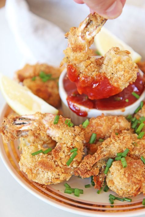 Oven Fried Shrimp Recipes, Oven Fried Shrimp, Shrimp Cocktail Appetizers, Fried Shrimp Recipe, Takeout Recipes, Fried Shrimp Recipes, Pan Recipe, Healthy Version, Oven Fried