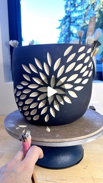 Jennifer Spring on Instagram: "This was the last batch of work before moving into glazing, and it was the first time I’ve done this design on a large planter so I can’t wait to see it finished! I have so much new work to share over the next couple weeks leading up to my final release of the year. I’m very happy with the work I’ve created for this release and I’m crossing my fingers all goes well with glaze firing over the next week. I have around six loads to fire, so it’s time for my kiln to do her magic! 👍" Spring Ceramics Ideas, Ceramic Underglaze, Pottery Inspo, Cerámica Ideas, November 19th, Large Planters, Very Happy, Next Week, Kiln