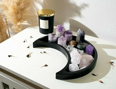 Crystal Holder Display, Urban Outfitters Room, Essential Oil Holder, Witch Room, Jewelry Tray Organizer, Meditation Accessories, Crystal Holder, Healing Stones Jewelry, Small Crystals