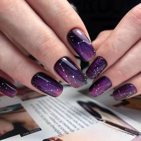 Cosmic Nails, Galaxy Nail, Galaxy Nail Art, Cat Eye Nails Polish, Witchy Nails, Purple Nail Art, Space Nails, Art Designs Ideas, Beauty Nails Design