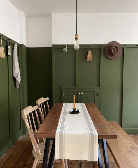 Olive Green Rooms, Paint Living Room, Olive Green Kitchen, Olive Green Paints, Green Painted Walls, Olive Green Walls, Green Dining Room, Green Hallway, Paint Kitchen