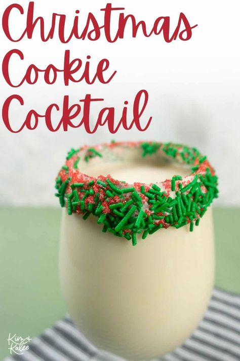 Santa is sure to love this boozy Christmas Eve drink that is both sweet and festive! Our Sugar Cookies for Santa Cocktail is great for a holiday party or movie night too! It combines Bailey's, amaretto, and vanilla vodka to create a sugar cookie flavor topped with sprinkles! Sugar Cookie Cocktail, Santa Cocktail, Christmas Drinks Alcohol, Christmas Punch Recipes, Cocktails Recipes, Bad Santa, Cookies For Santa, Christmas Cocktail, Boozy Drinks