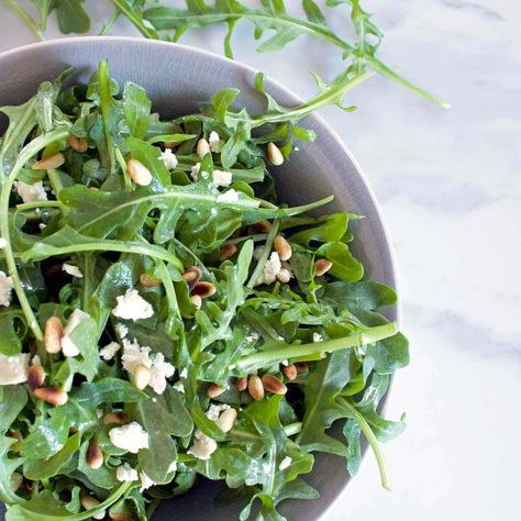 Rocket Salad Recipe, Pine Nut Salad Recipe, Pine Nut Salad, Lemon Salad Dressings, Nut Salad, Pine Nuts Salad, Easy Quick Meals, Pine Seeds, Feta Salad Recipe