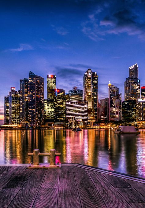 Singapore Background, Singapore Passport, Japan Passport, Colorful Bench, Travel To Singapore, Building Reflection, Night Building, 5th Avenue New York, Earth House