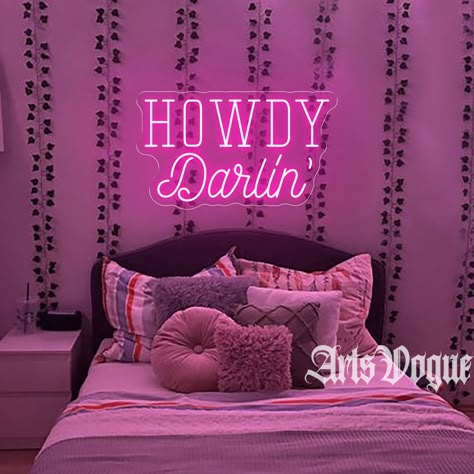 💡💡Brighten up your space with the Howdy Darlin' Neon Sign! This custom western cowgirl LED neon light is perfect for cowboy lovers and adds a charming touch to any room. Ideal for nightstand decor, cowgirl room decor, or wall art, it brings a vibrant western flair to your home. Perfect as a unique and stylish gift!. 🎁🎁 - Occasion: Bedroom, Dorm room, Living Room, Bathroom, Garage,  Bar, Game Room, Girls Room, Shop,  Wall Decor, Mother's Day gift,Gift for mom，Gift for Wife, Give it to yoursel Neon Cowgirl Aesthetic Room, Girly Dorm Room Ideas Pink, Pink Western Bathroom Decor, Cowgirl Room Ideas Kids, Teen Girl Western Bedroom Ideas, Pink Cowgirl Room Decor, Disco Cowgirl Bedroom Ideas, Pink Western Decor, Preppy Cowgirl Room