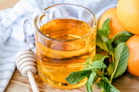 Bergamot Tea - Common Threads Bergamot Tea, Bergamot Orange, Tea Drinks, Grey Tea, Earl Grey Tea, Marjoram, Large Pots, Caffeine Free, Tea Recipes