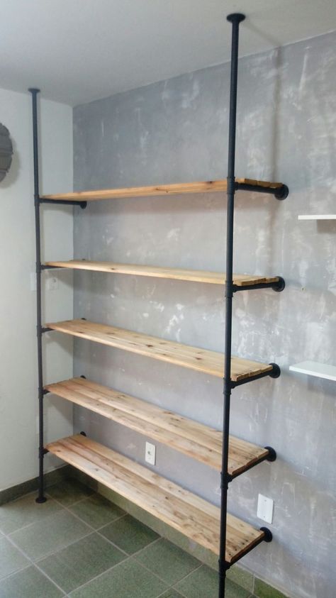 Diy Pvc Shelves, Pvc Shelves, Pvc Closet, Pipe Closet, Murphy Bed Plan, Casa Country, Closet Layout, Pipe Shelves, Loft Style