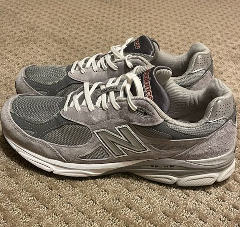 Nb Shoes Men, Essential Shoes Men, Men’s New Balance Shoes, Gray New Balance, New Balance Shoes Men, 2000s Shoes, Men's Business Casual Style, Nb Shoes, New Balance 990