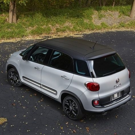 The perfect escape. The #FIAT500L Urbana Trekking. Fiat 500l, Teenage Life, Car Repair Service, Dream Garage, Expensive Cars, Creative Wedding, My Dream Car, Fiat 500, Dream Car