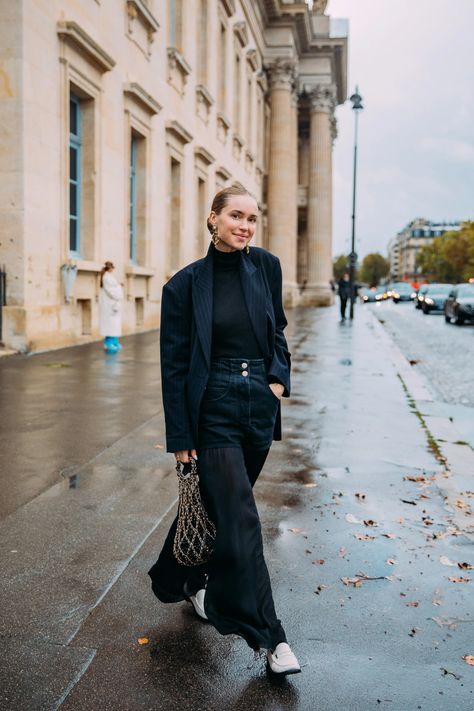 The Best Street Style at Paris Fashion Week Spring 2022 | Vogue Pernille Teisbaek Style, Pernille Teisbaek, Vogue France, Reportage Photography, Paris Fashion Week Street Style, Jean Trends, Street Style Trends, Street Look, Raw Denim