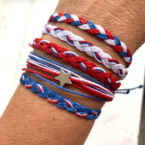 Diy 4th Of July Jewelry, Patriotic Jewelry, Bead Charms Diy, Diy Bracelets Patterns, Layer Necklace, String Bracelet, Seed Bead Necklace, Necklace Boho, Necklace Dainty