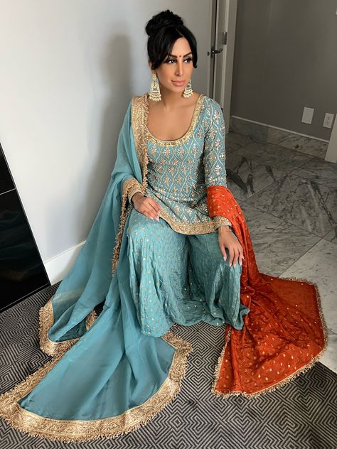 Mehendi Outfits For Bride, Sky Blue Suit, Embroidered Sharara, Mehendi Outfits, Desi Wedding Dresses, India Clothes, Eid Outfits, Pakistani Fancy Dresses, Traditional Indian Outfits