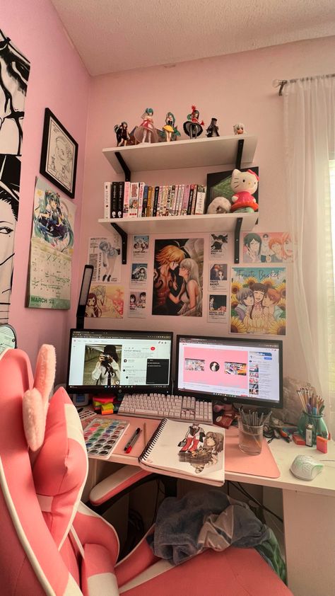 Corner Desk Aesthetic, Comfortable Bedroom Decor, Gamer Room Decor, Pink Room Decor, Room Desk, Room Goals, Cute Room Ideas, Gamer Room, Pretty Room