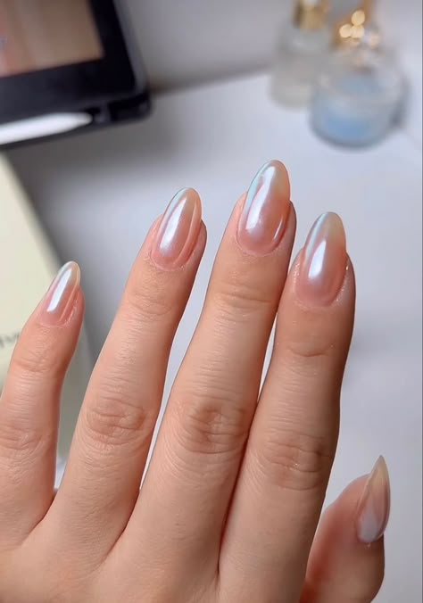 🫧 Nail Design Glitter, Nail Shimmer, Casual Nails, Spring Nail Designs, Pearl Nails, Soft Nails, Her Nails, Neutral Nails, Bridal Nails