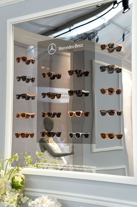 Sunglasses Store Design, Eyewear Shop Design, Eyeglasses Display, Bar Lounge Design, Small Office Decor, Eyewear Store Design, Bourbon Brands, Chanel Eyewear, Eyewear Display