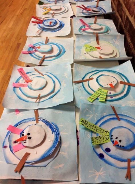 Art 2nd Grade, Classe D'art, Winter Art Projects, Winter Kindergarten, 카드 디자인, Winter Crafts For Kids, Kindergarten Art, Classroom Crafts, Snowman Crafts