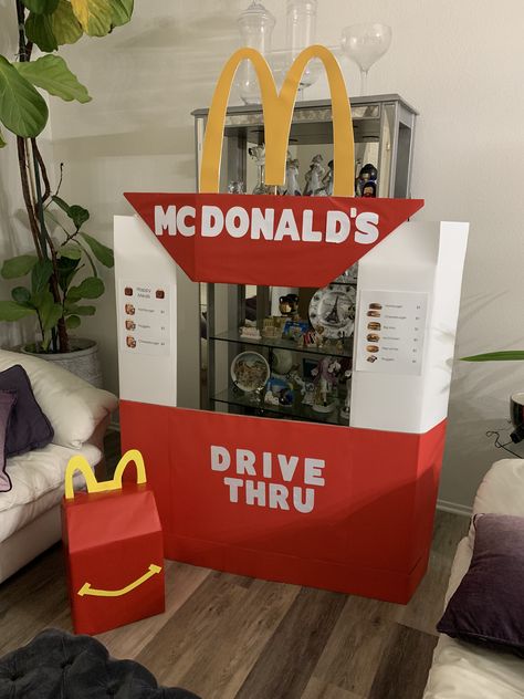 Diy Outdoor Pretend Play, Trunk Or Treat For Daycare, Fast Food Theme Trunk Or Treat, Diy Mcdonald’s Drive Thru, Mcdonald Trunk Or Treat, Trunk Or Treat Ideas Fast Food, Mcdonalds Pretend Play, Mcdonald's Trunk Or Treat, Mcdonald’s Trunk Or Treat Ideas