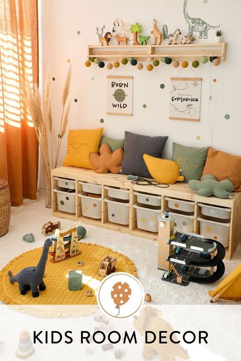 Diy Wall Decor Nursery, Kids Room Two Beds, Funny Wall Posters, Kids Room Wall Design, Kids Room Ikea, Toddler Room Inspiration, Toddler Room Design, Kids Room Montessori, Toddler Room Wall Decor