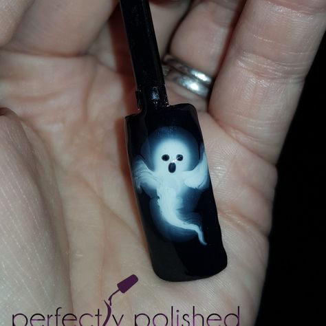 Ghost nail using blooming gel by the gel bottle Colorful Ghost Nails, Leaf Nail Art Tutorial, Simple Dot Nail Art, Easy Nail Polish Ideas, Fine Nails, Nail Polish Ideas Easy, Simple Elegant Nails, Easy Nail Polish, Ghost Nail